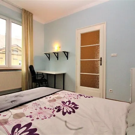 Golocalife Krakow, Sienkiewicza 9 Apartment *