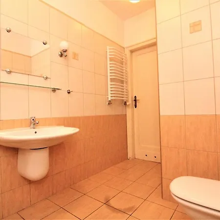 Golocalife Krakow, Sienkiewicza 9