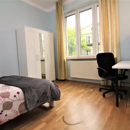 Golocalife Krakow, Sienkiewicza 9 *